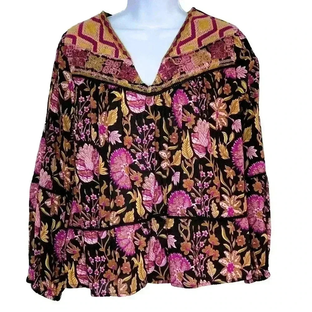 Rachel Zoe top XS v Neck Bishop Sleeve Embroidered Floral Boho Fairy Grunge